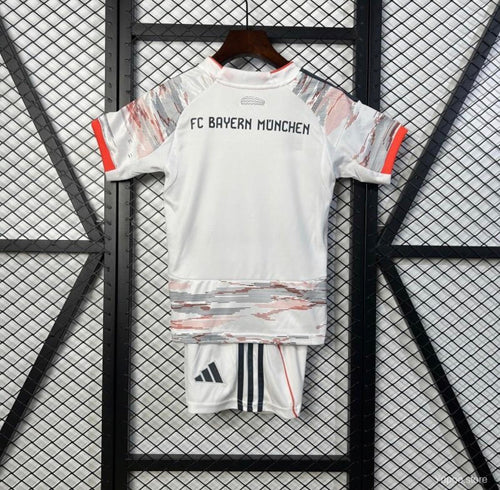 Kit enfant Bayern Munich Extérieur 2025/2026