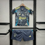 Ensemble enfant Ajax Amsterdam 2025