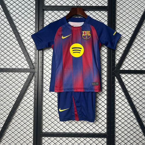Ensemble enfant Barcelone Domicile 2025/26