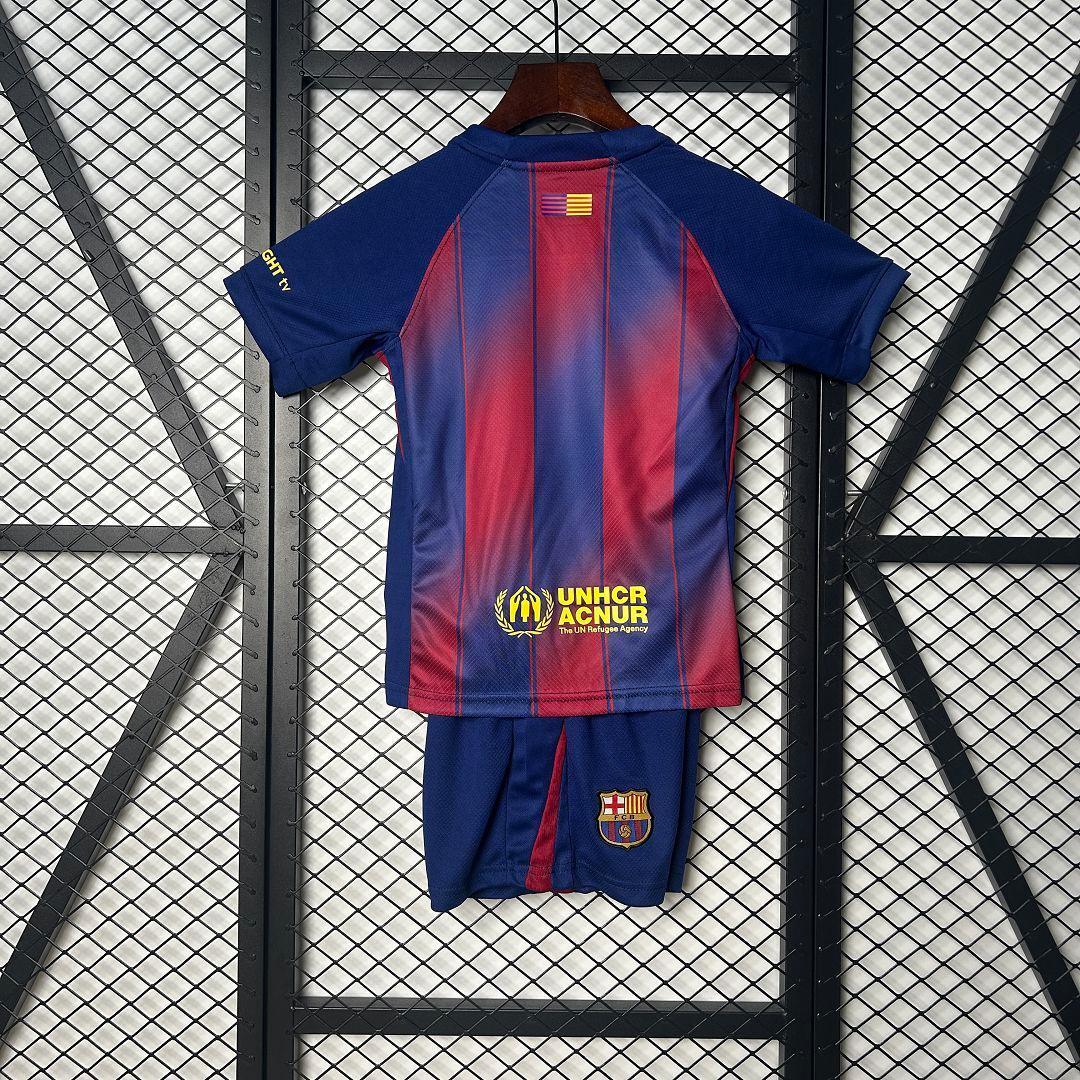 Ensemble enfant Barcelone Domicile 2025/26
